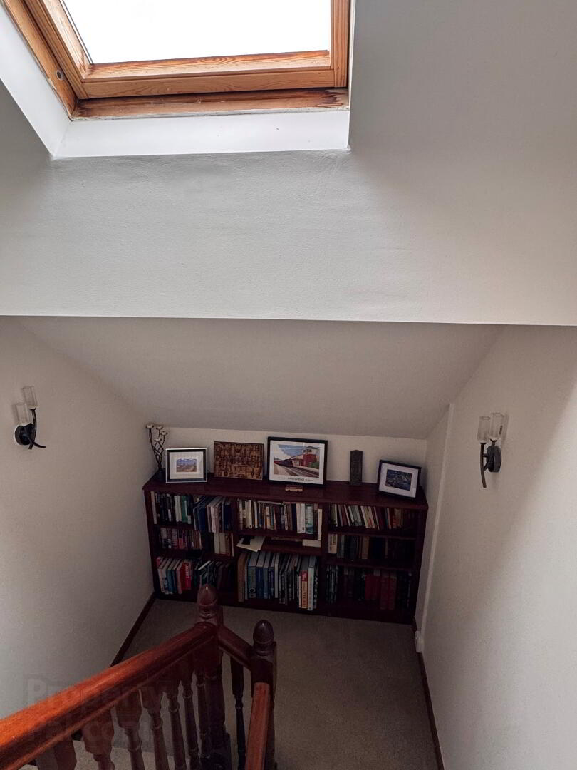 2 Magheramenagh Gardens (student Let) 11 of 19