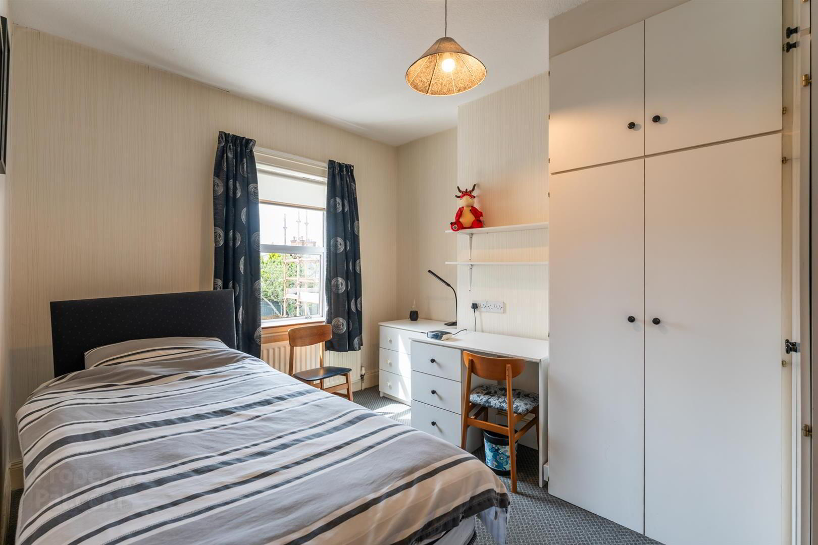 30 Ormiston Crescent 14 of 37