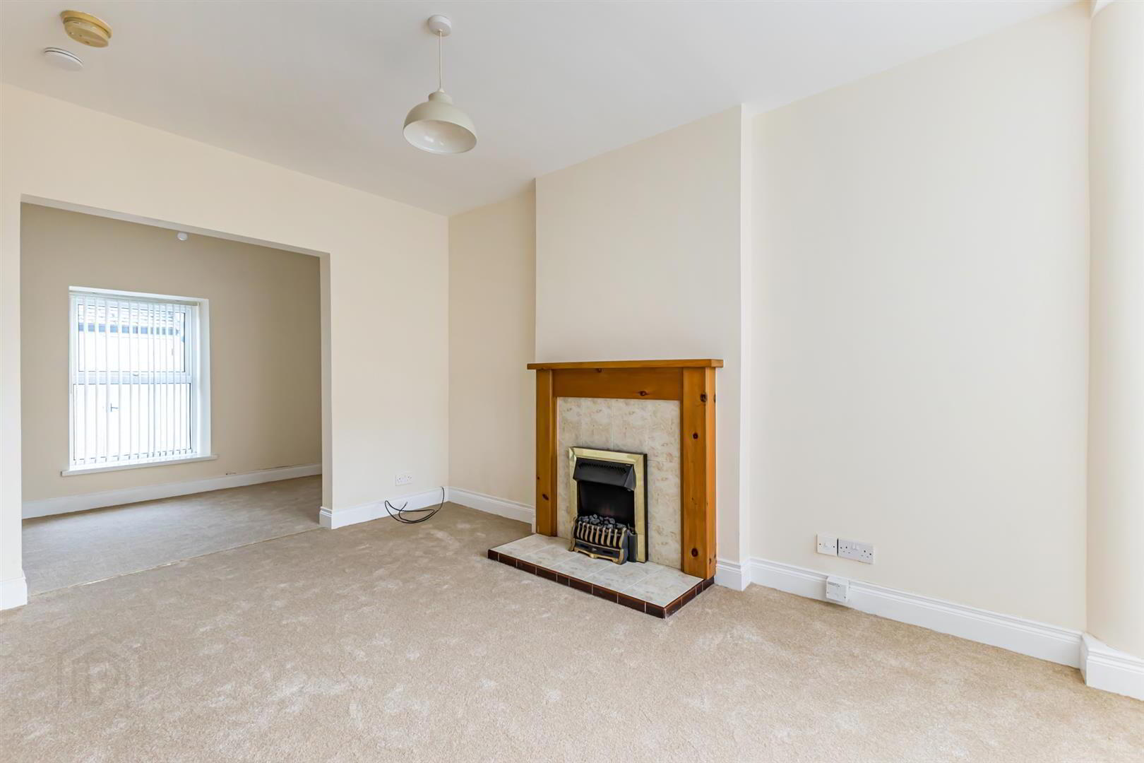 11 Braeside 8 of 27
