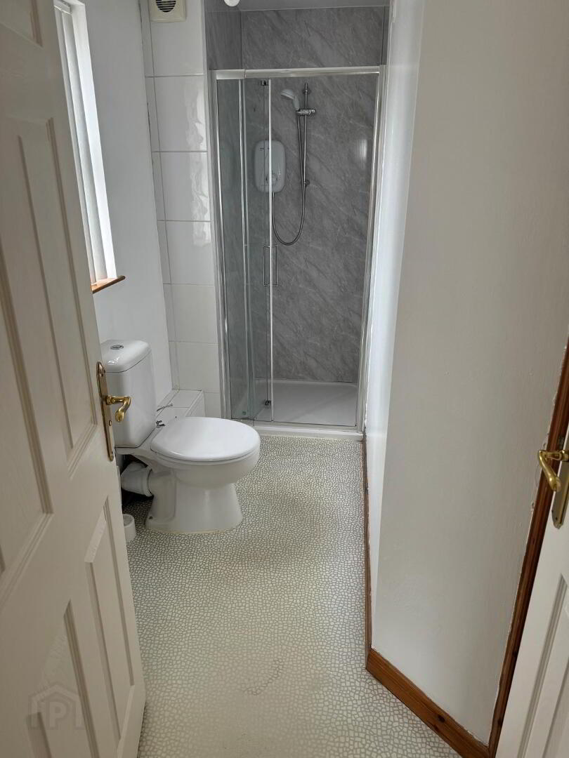 4 Greenavon Mews 3 of 13