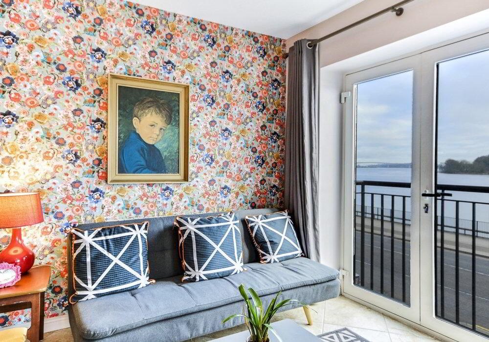 19 Riverside, 19 Queens Quay 12 of 20
