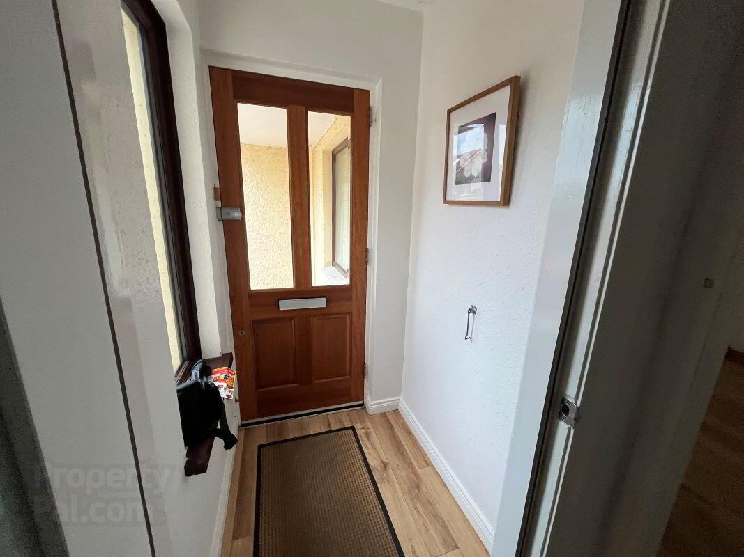 10 Fernmore Road 3 of 24