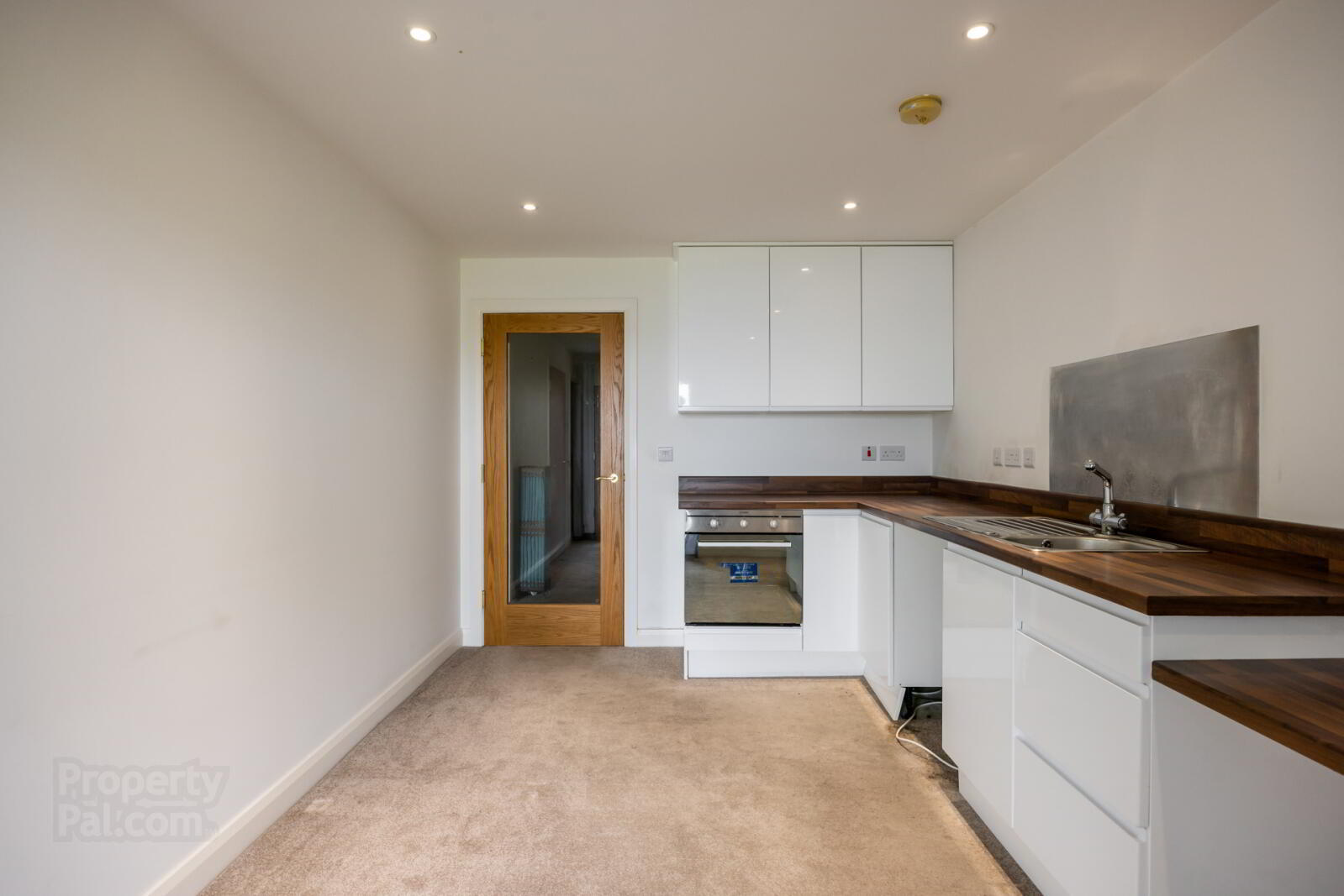 1 Downshire Court 26 of 55