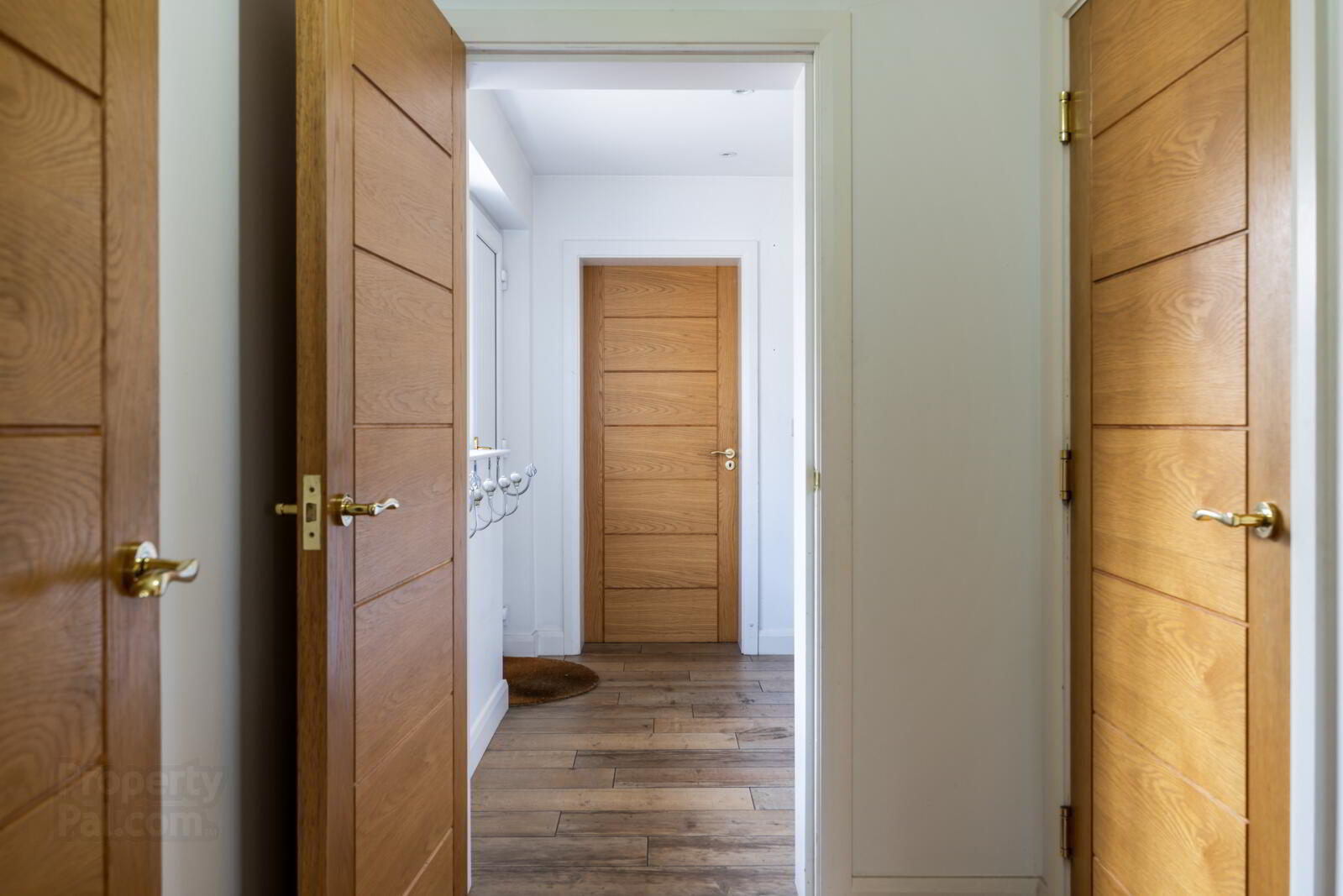 1 Downshire Court 12 of 55