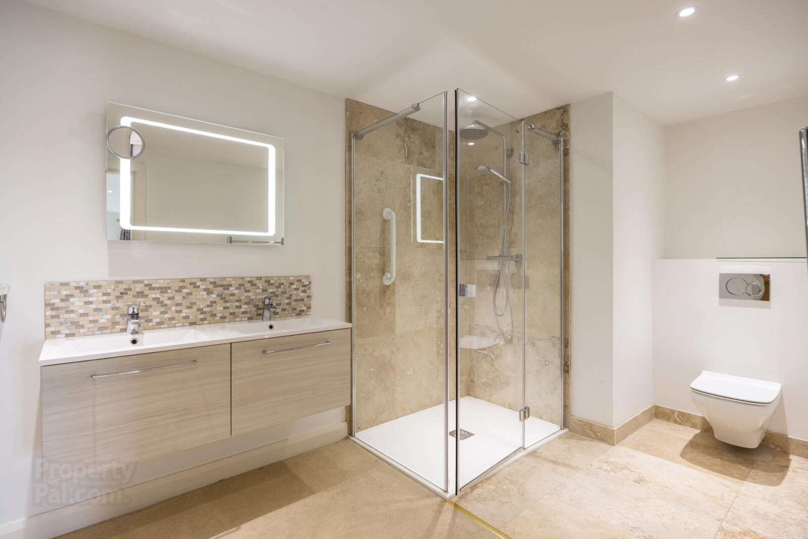 1 Downshire Court 21 of 55