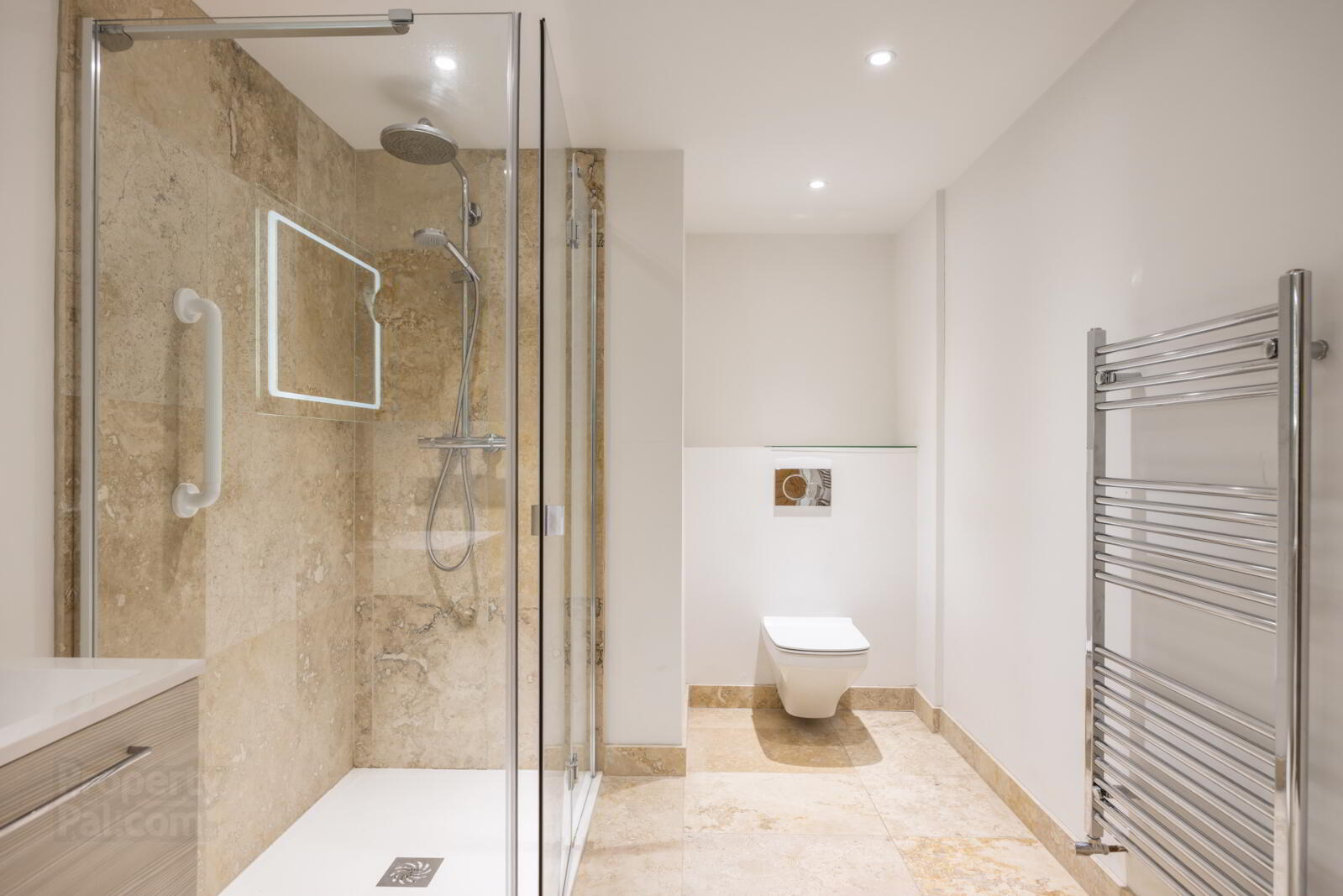 1 Downshire Court 22 of 55