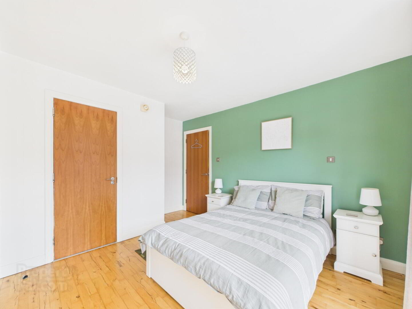 E4 Central Park, 33 Alfred Street 9 of 15