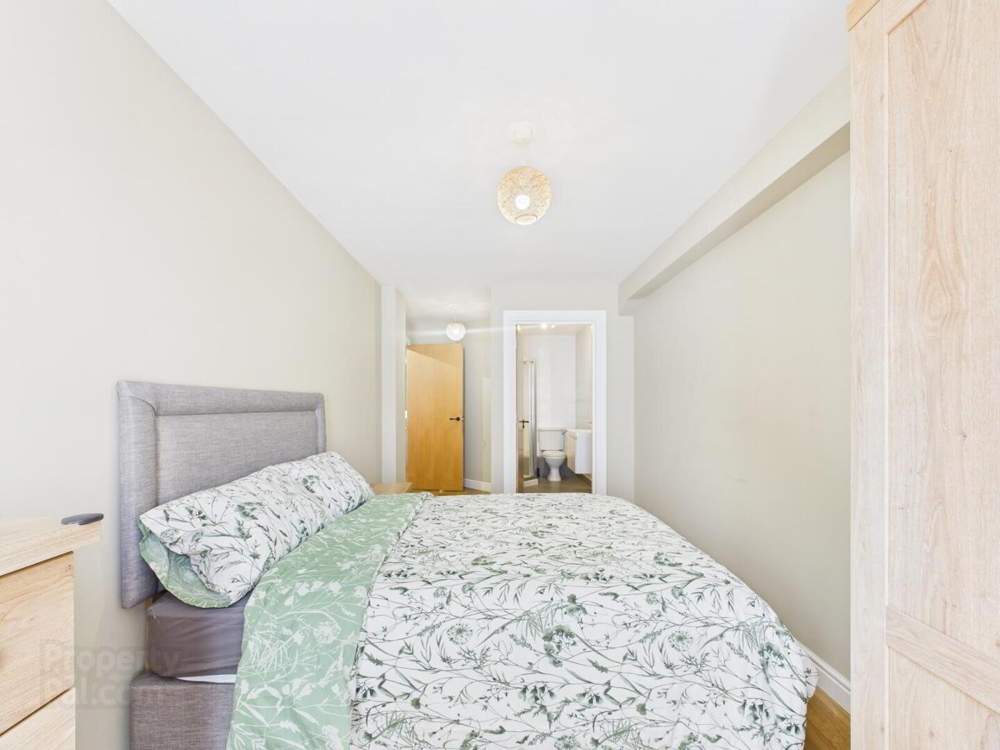 Apartment 4 Millennium Court 4 Downshire Place 12 of 19
