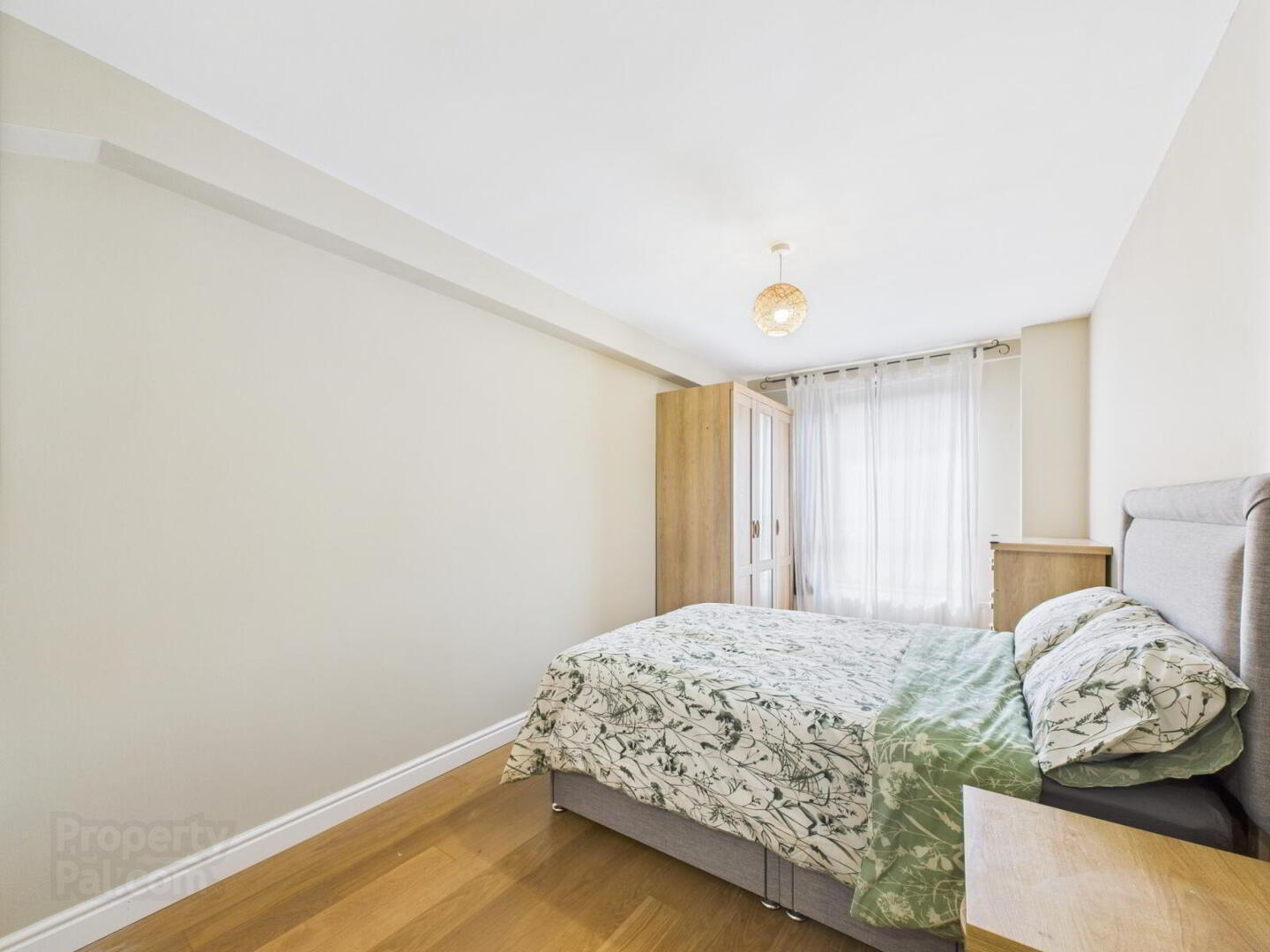 Apartment 4 Millennium Court 4 Downshire Place 11 of 19