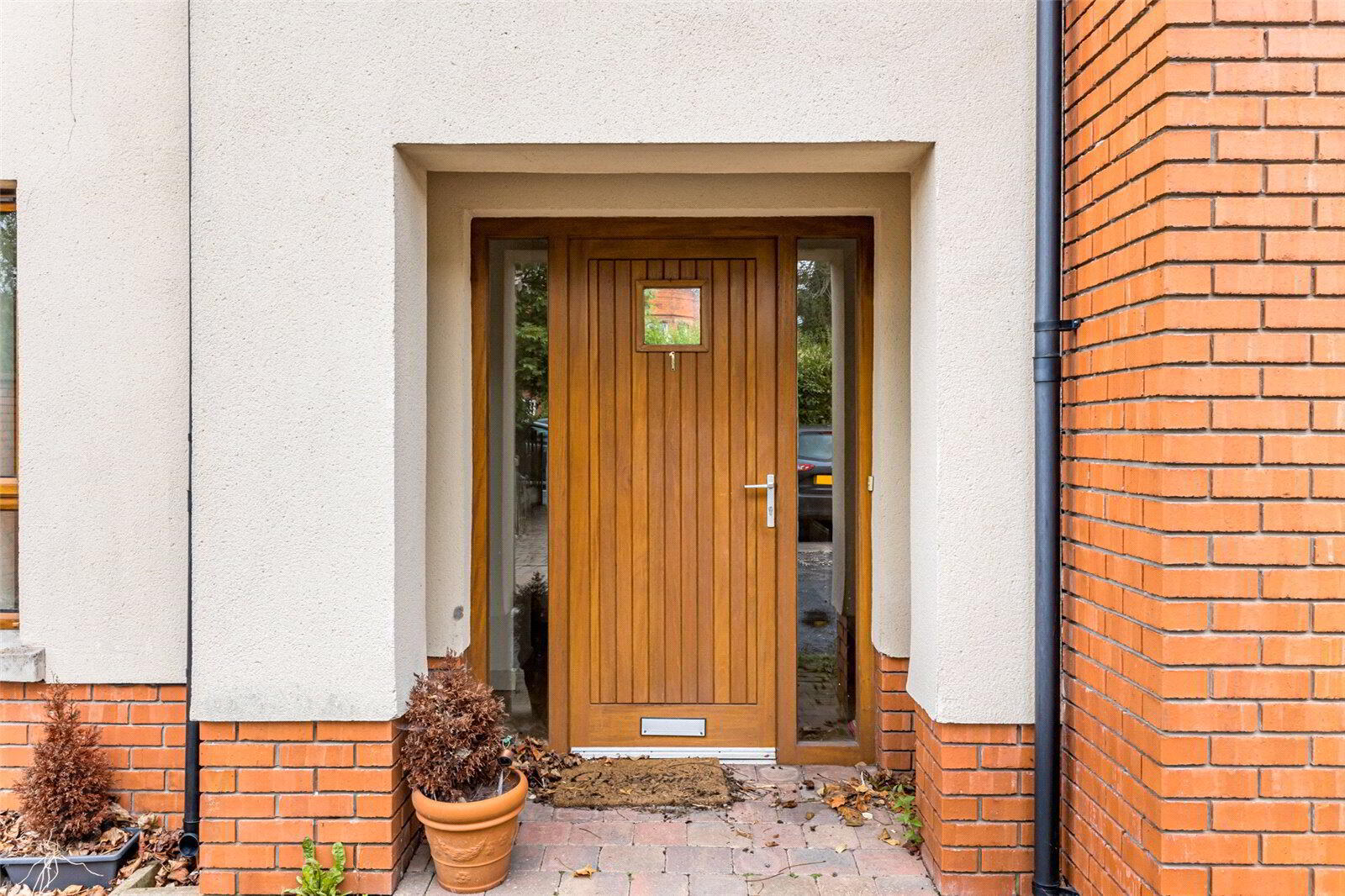 1 Ashford House, 2 Knockdene Gate 6 of 22