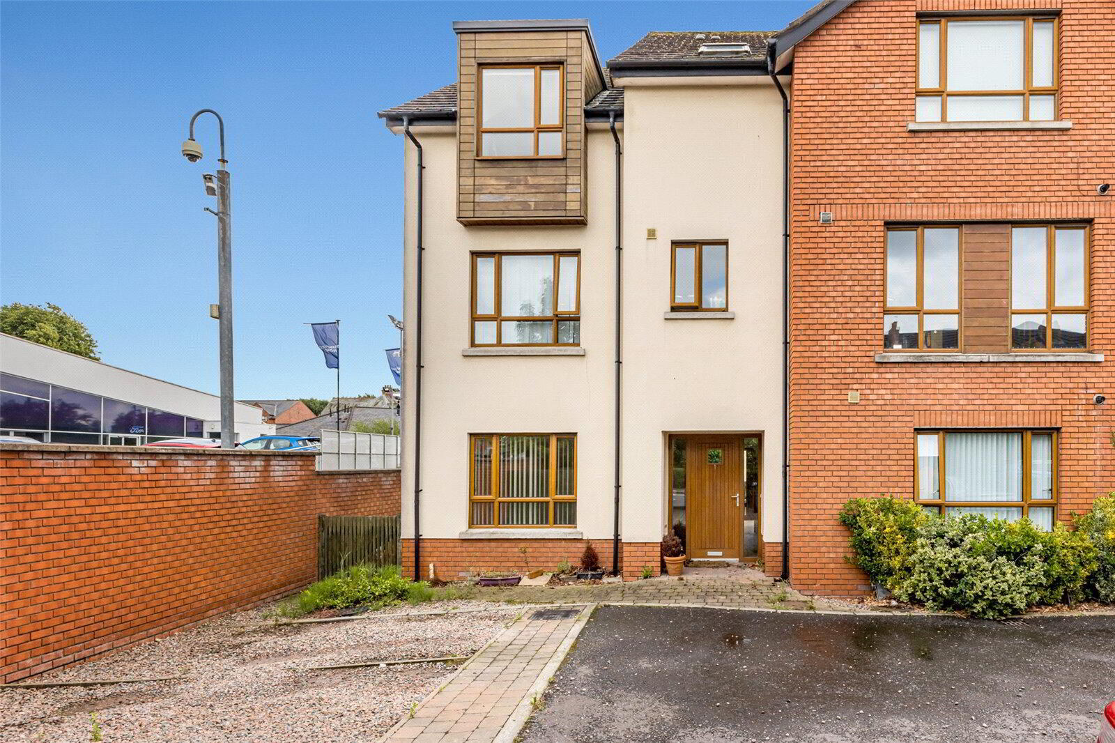 1 Ashford House, 2 Knockdene Gate 4 of 22