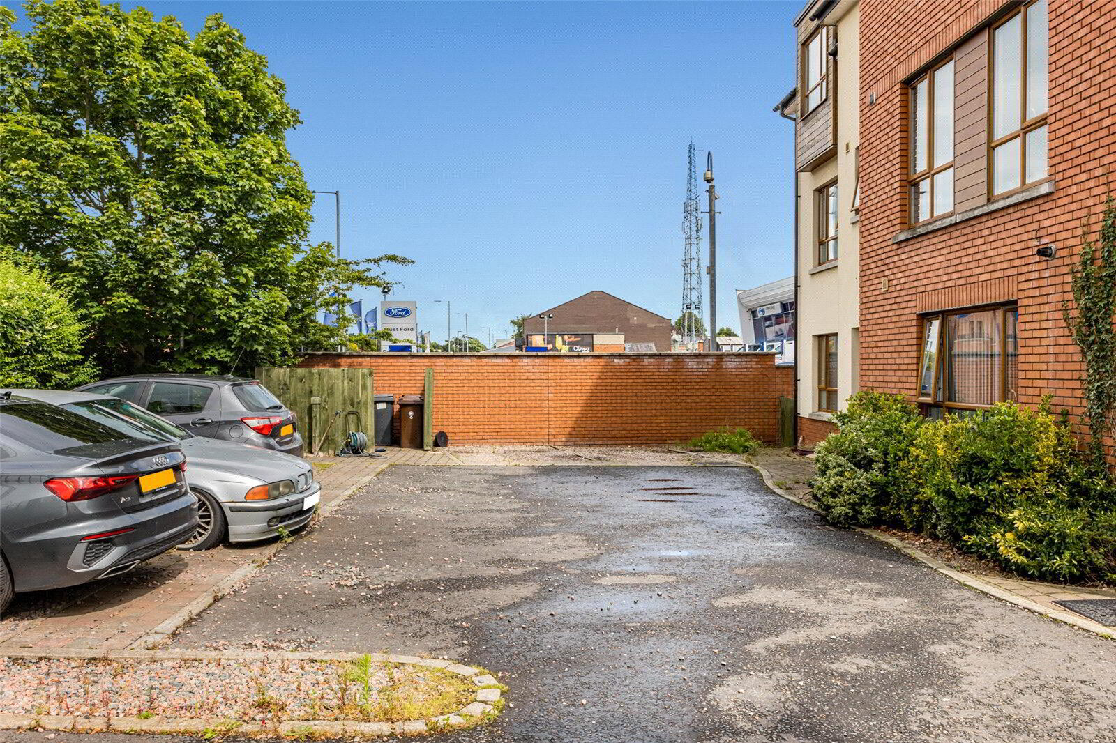 property description image
