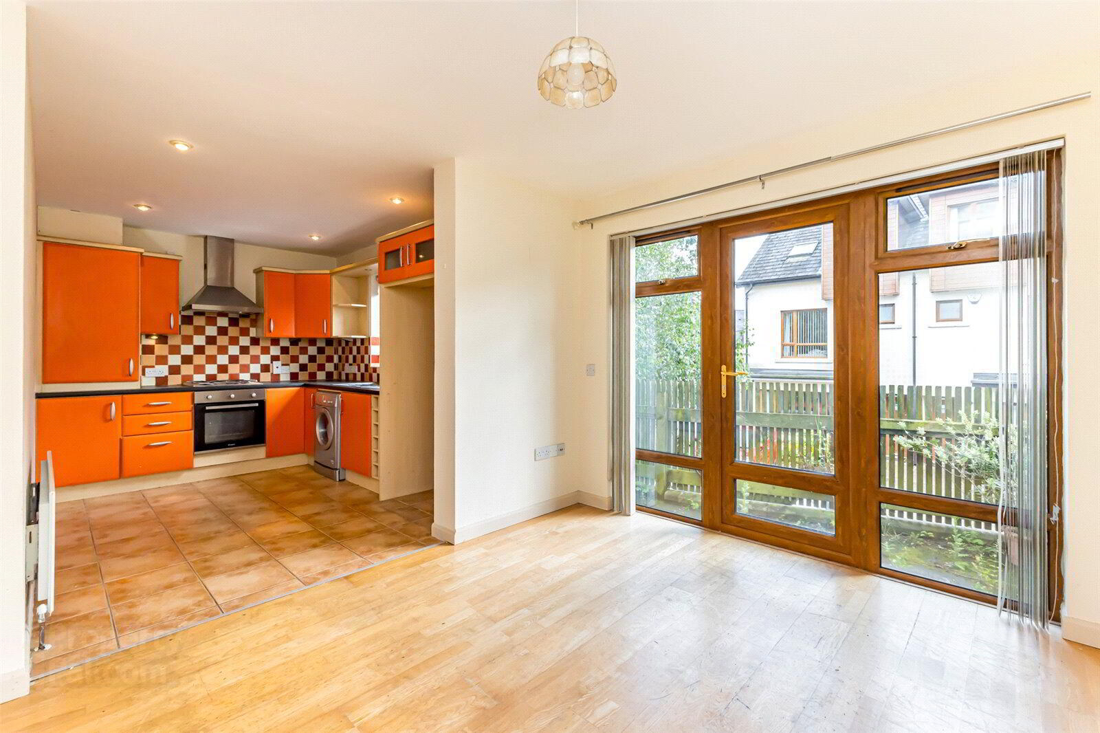 1 Ashford House, 2 Knockdene Gate 11 of 22