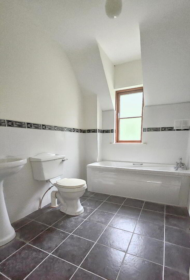 40 O'Carolan's Court 18 of 32