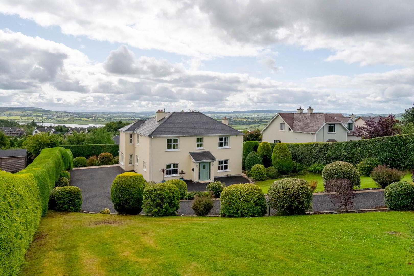 Loughnagin Heights 1 of 38