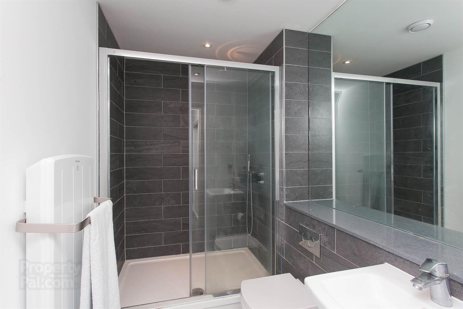 Apartment 2.03 Portland 88 55 Ormeau Road 8 of 9