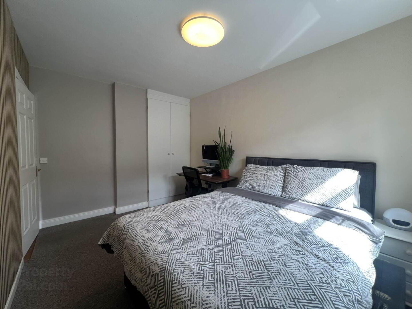 4 Westgate Court 7 of 18