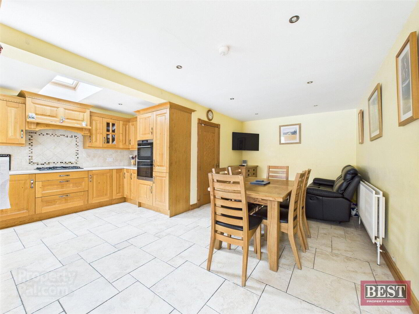 18 Ballinlare Court 6 of 12