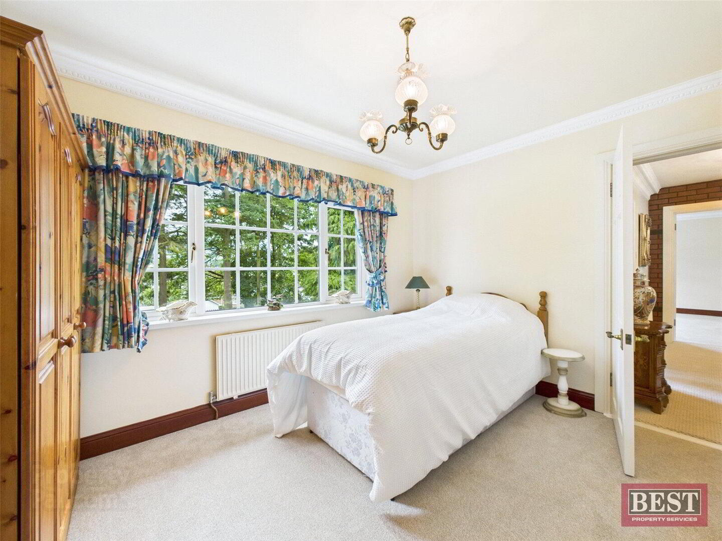 73 Burren Road 31 of 49