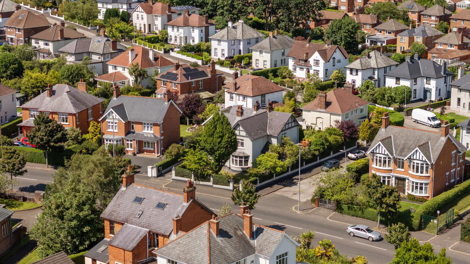 Bryanscourt, 31 North Circular Road 4 of 56