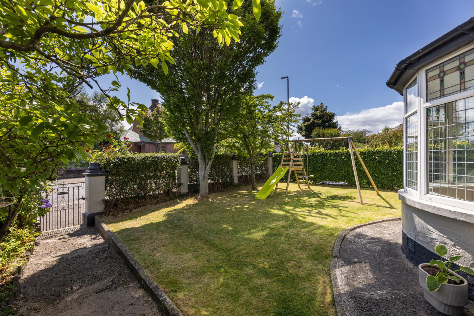 Bryanscourt, 31 North Circular Road 8 of 56