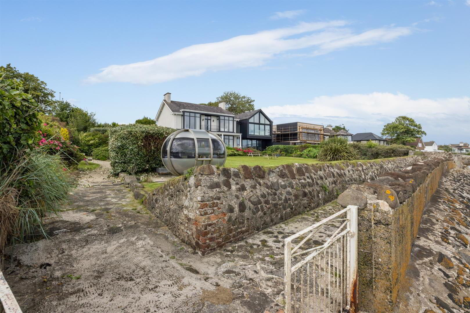 'Waterside', 13 Shore Road 34 of 36