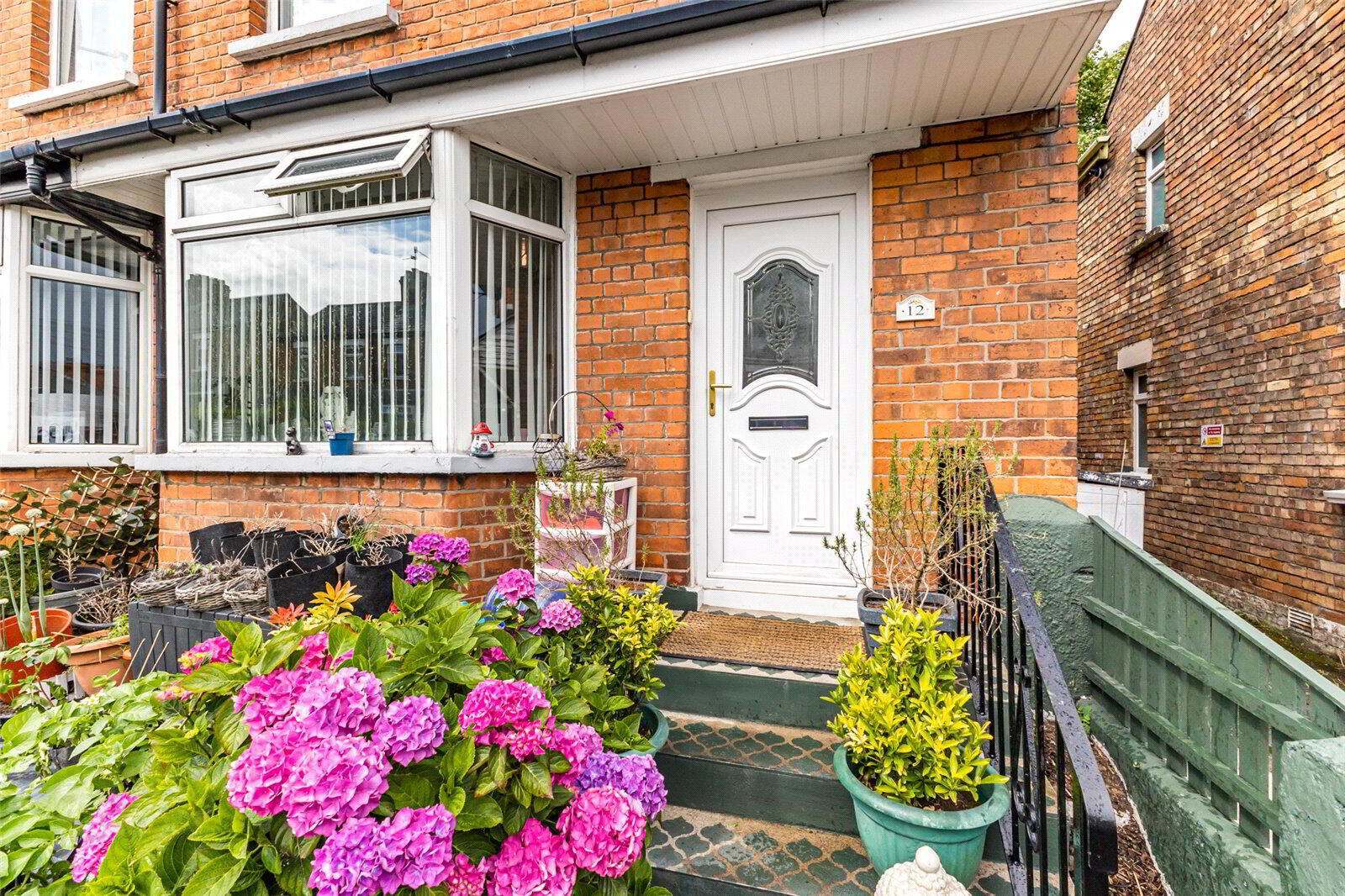 12 Somerton Gardens 4 of 34