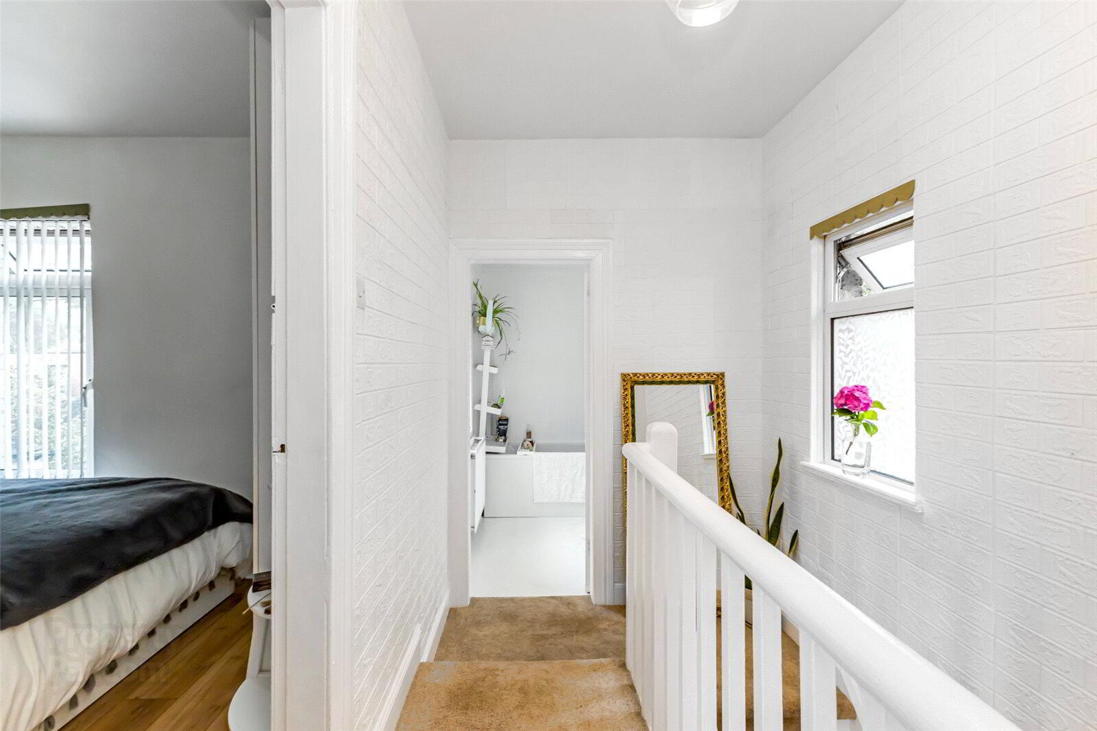 12 Somerton Gardens 21 of 34