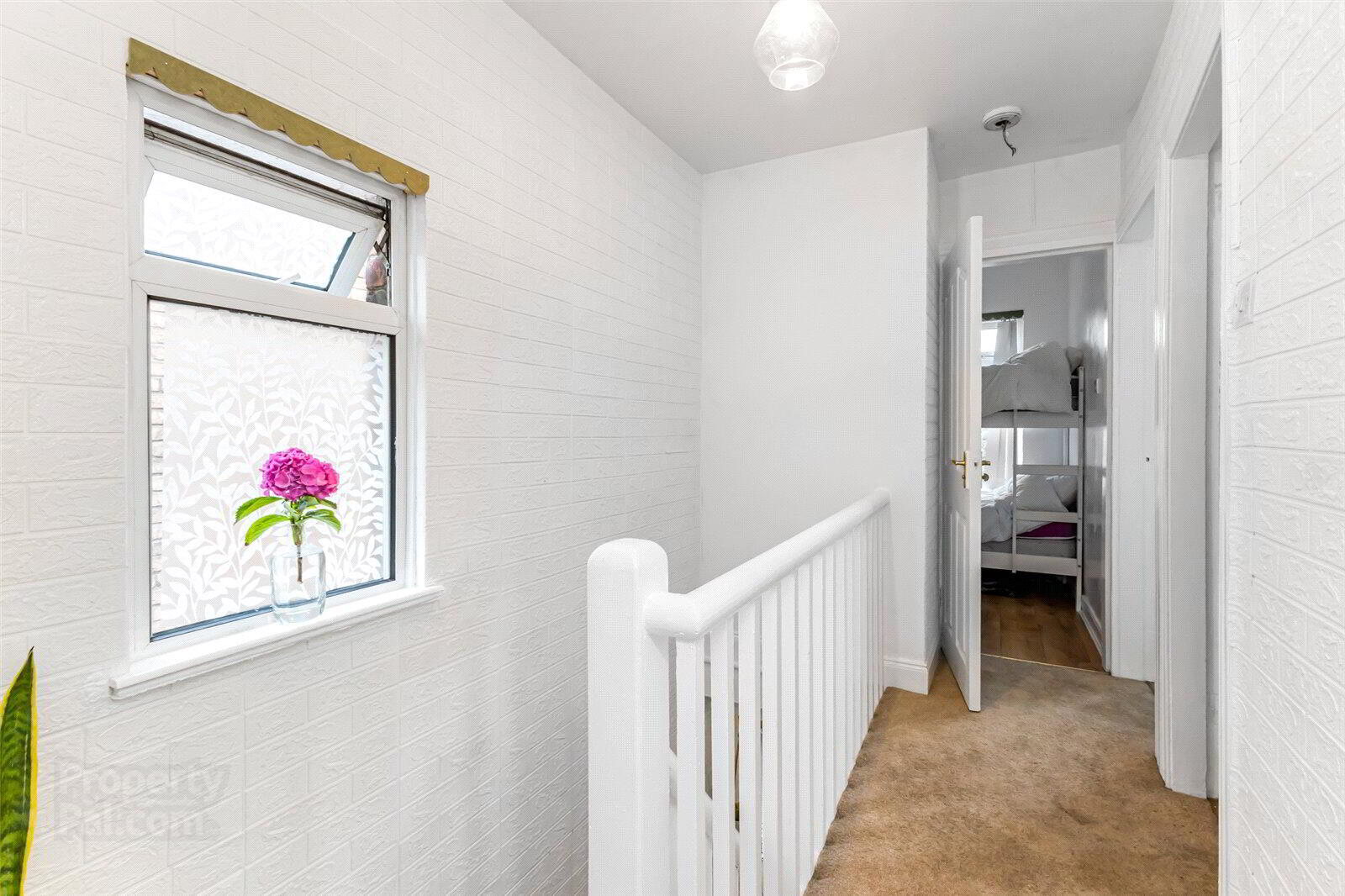 12 Somerton Gardens 20 of 34