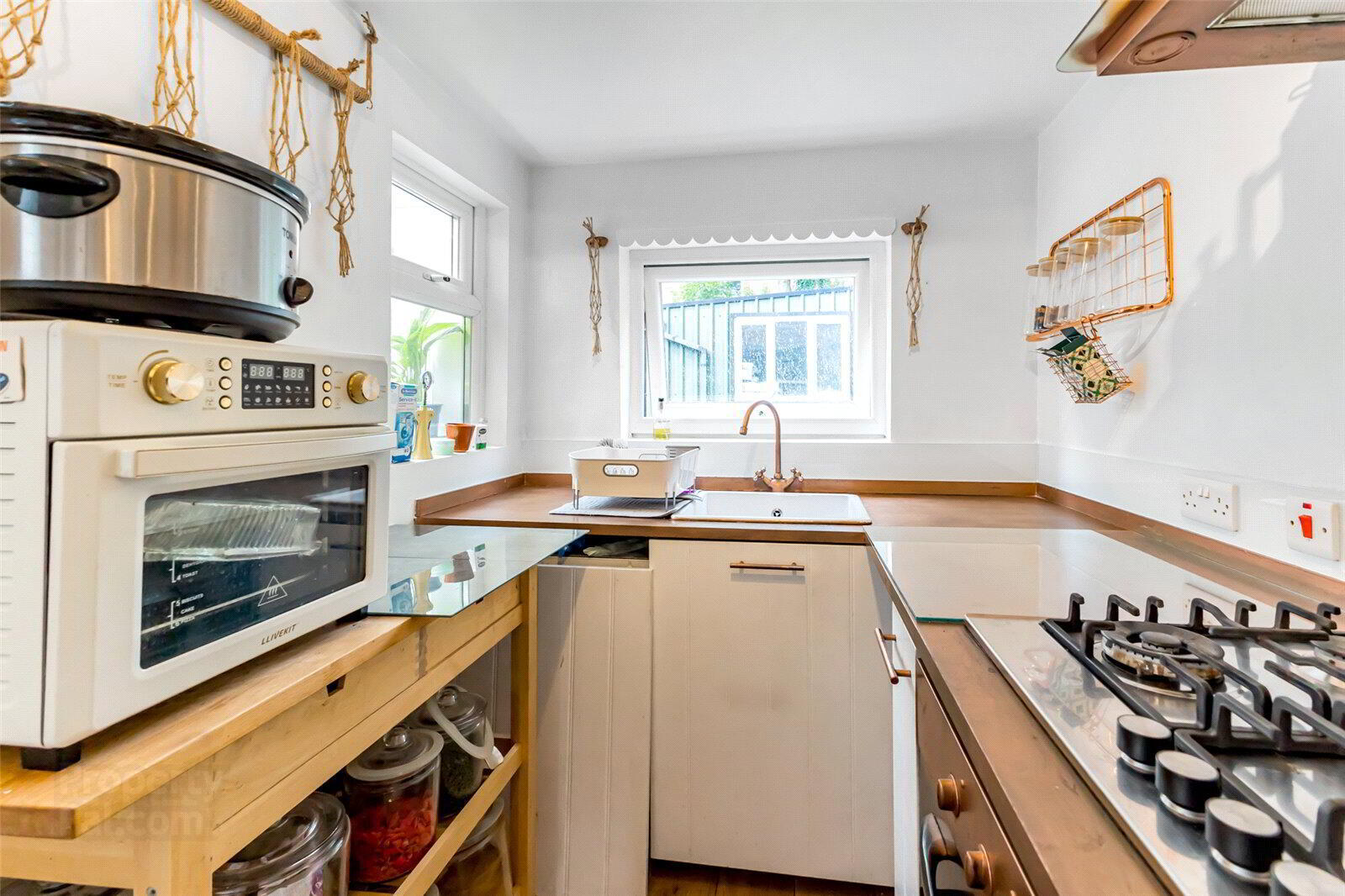 12 Somerton Gardens 14 of 34