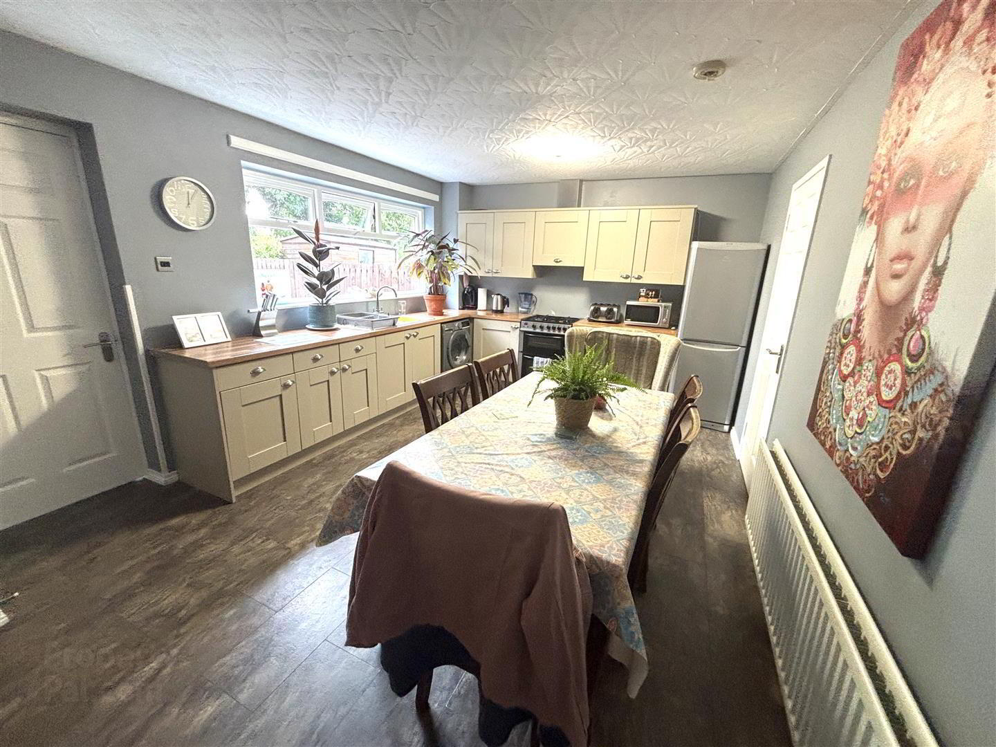 176 Drumachose Park 4 of 9