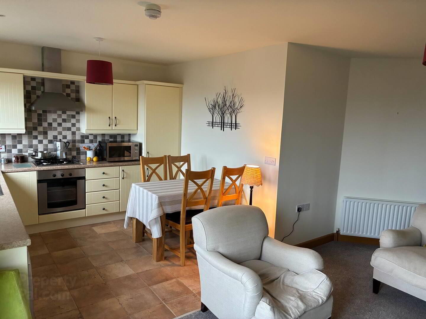 Apartment 10 Tunnel Brae Court 3 of 8