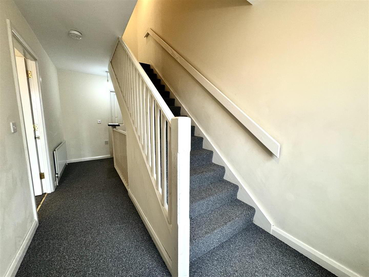 182 Upper Greenwell Street 10 of 12
