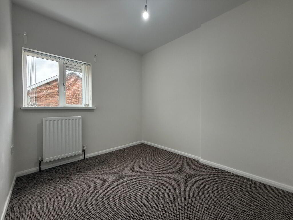 67 Woodcot Avenue 4 of 9