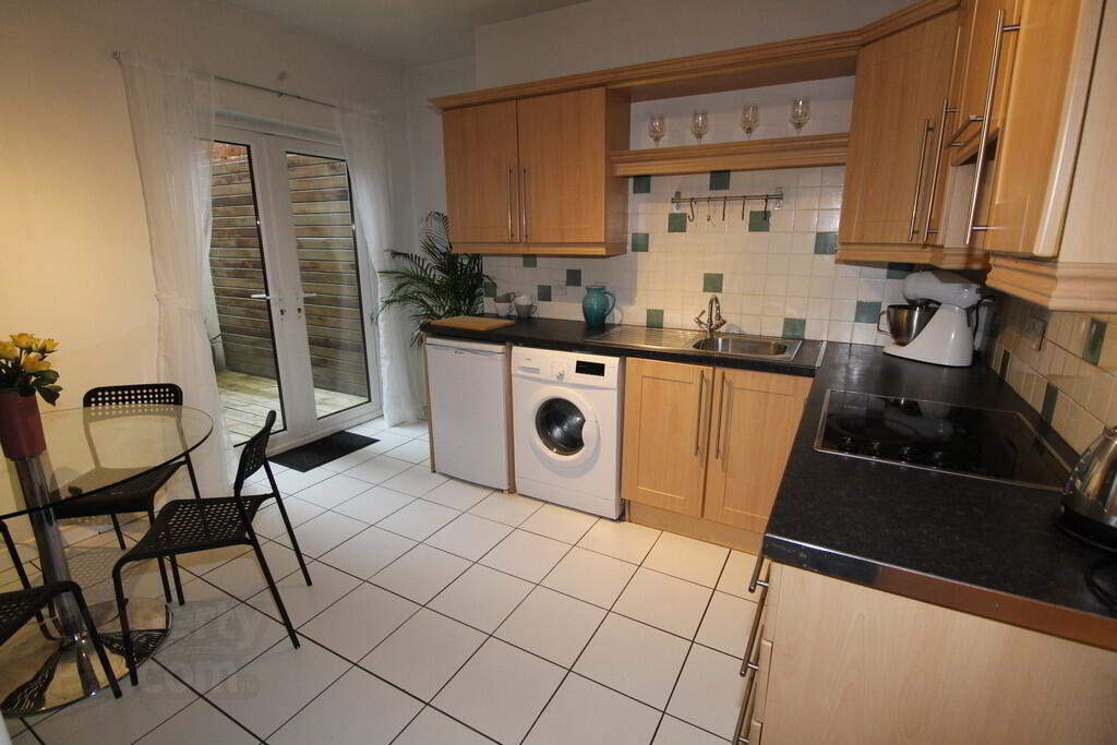 Flat 1, 30 Kansas Avenue 6 of 13