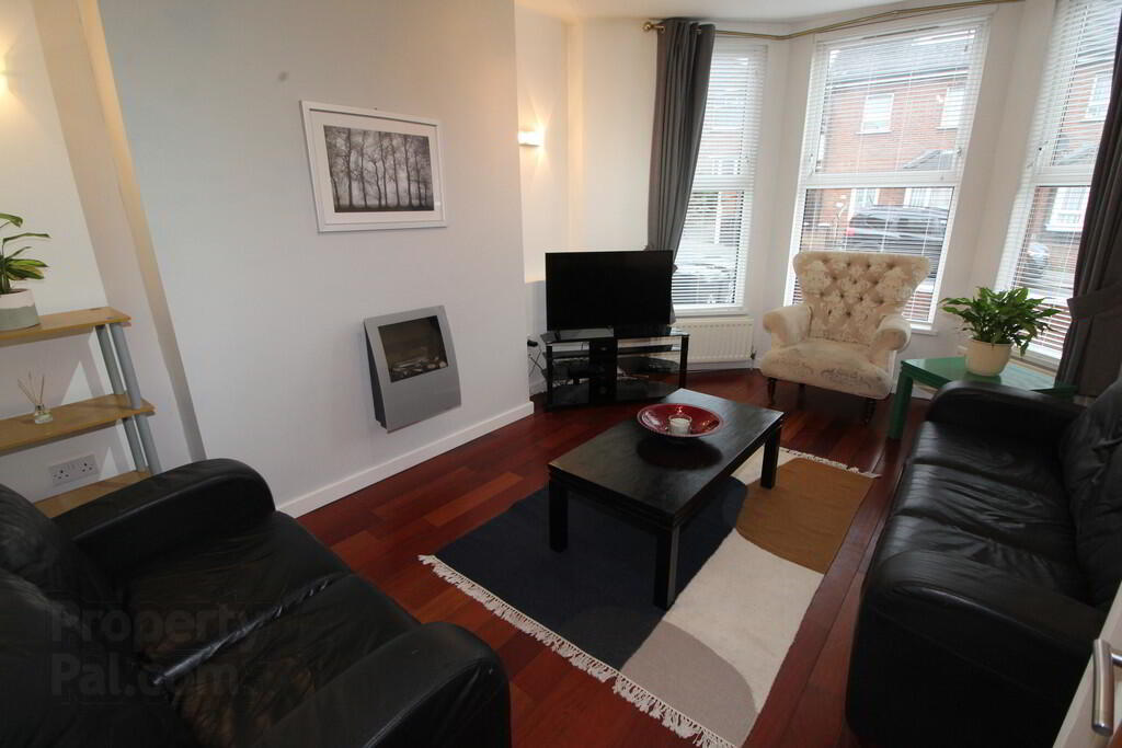 Flat 1, 30 Kansas Avenue 4 of 13