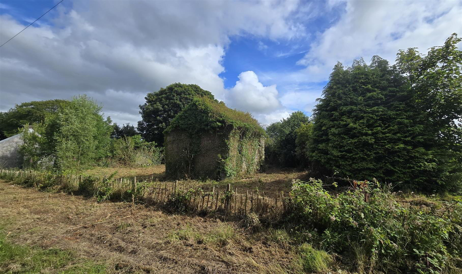 Site At, 21 Crosskennan Road 1 of 21