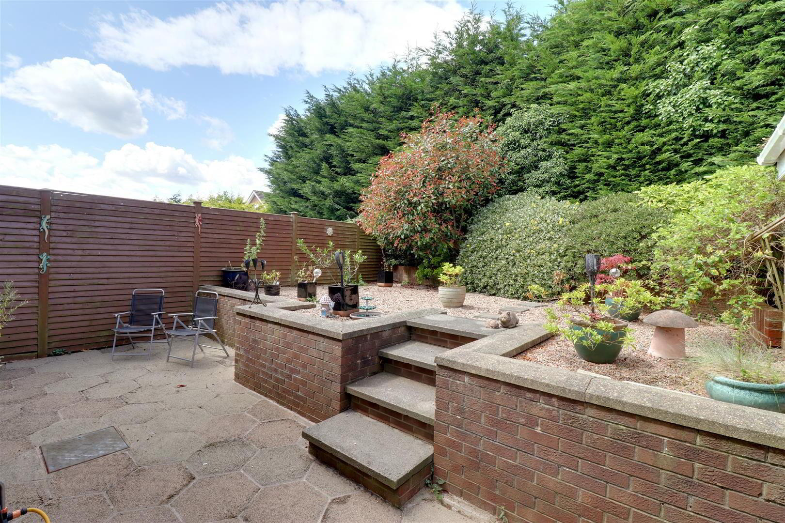 1a Beverley Crescent 16 of 18