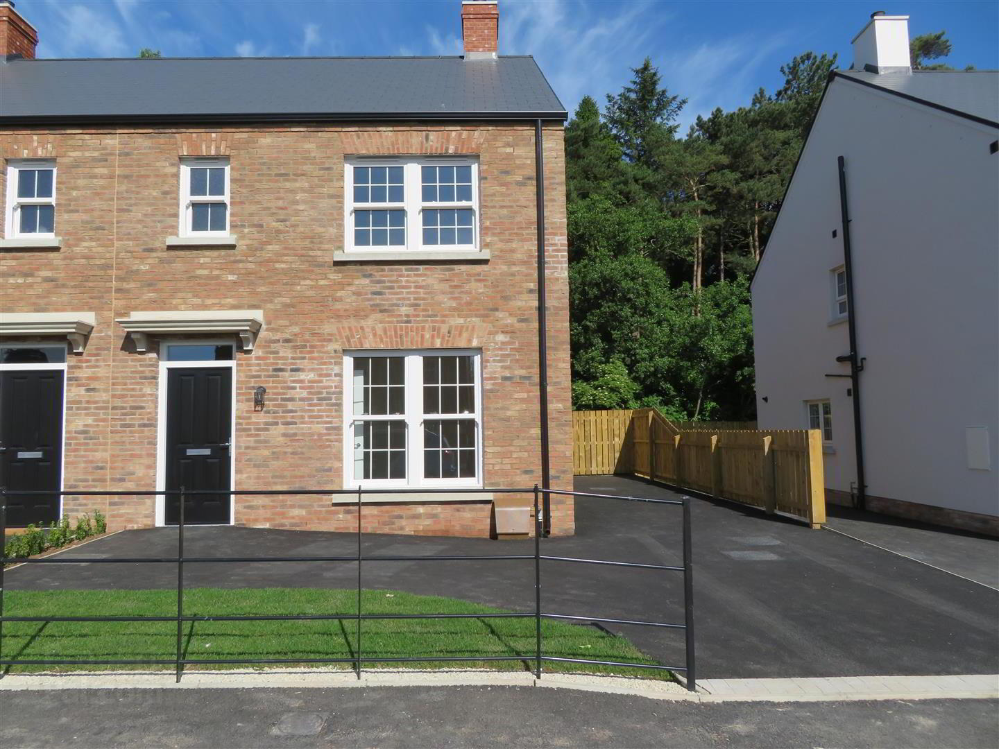 16 Foxwood Hall 1 of 16