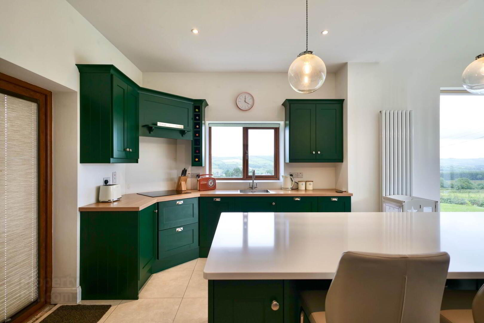 Meenoline South 6 of 30