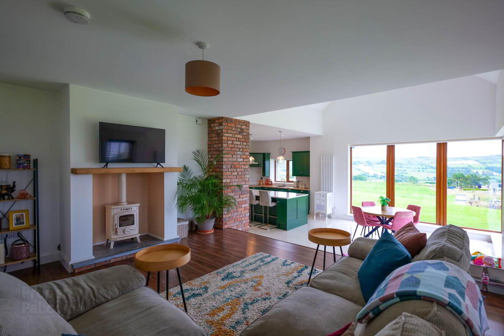 Meenoline South 11 of 30