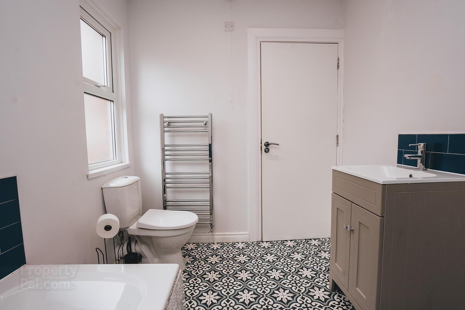 34 Elaine Street 23 of 49