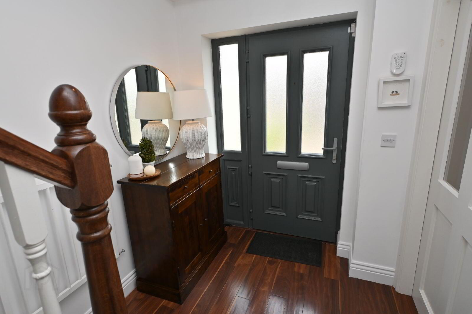 37 Fern Grove 16 of 33