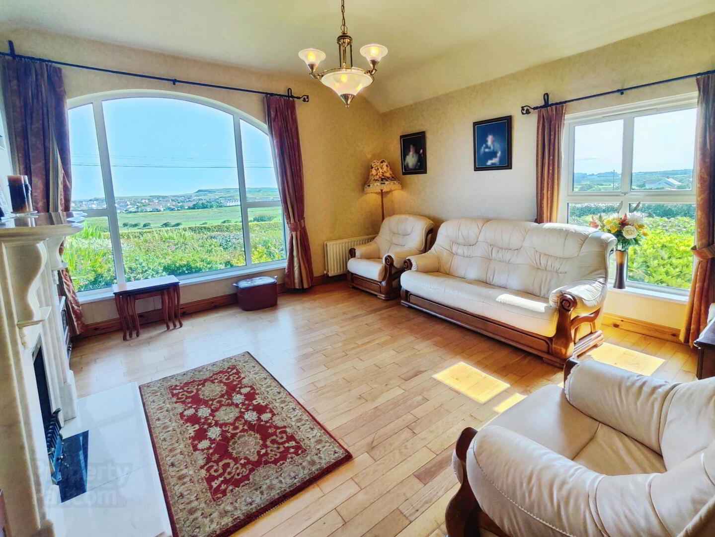 50 Dunluce Road 3 of 31