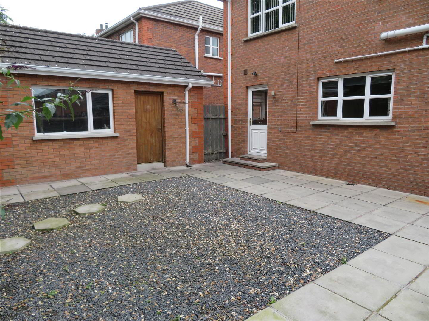 42 Weavers Lane 24 of 26