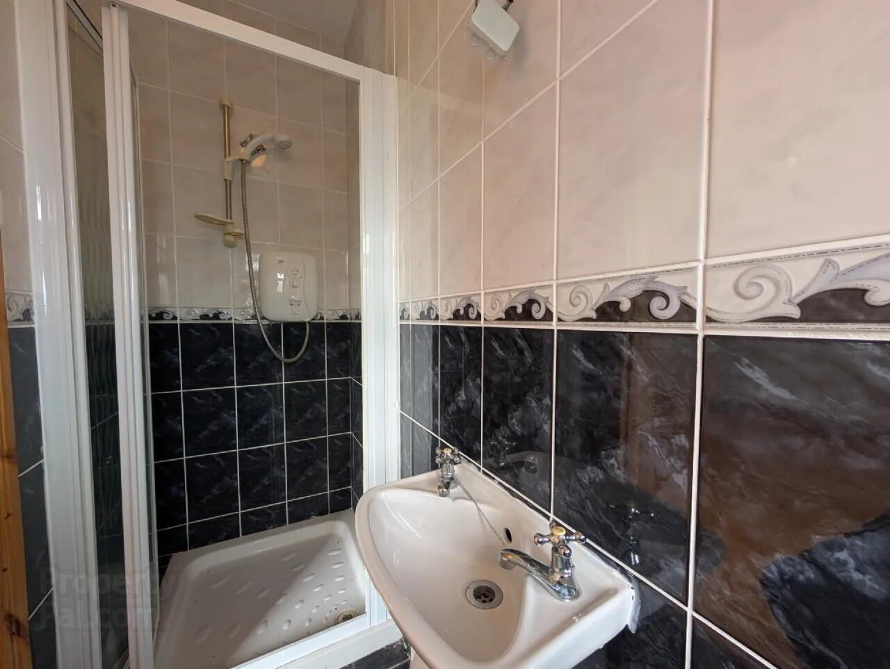 Bushfield 13 of 24