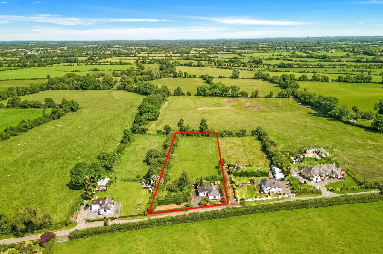 Cloneycavan 1 of 11