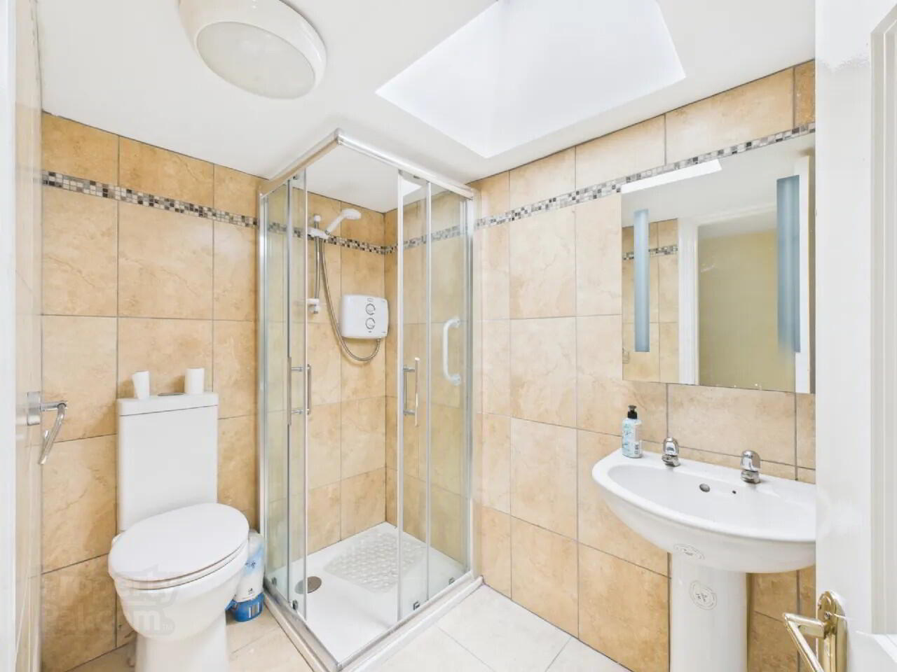 11 Oriel Square 16 of 18