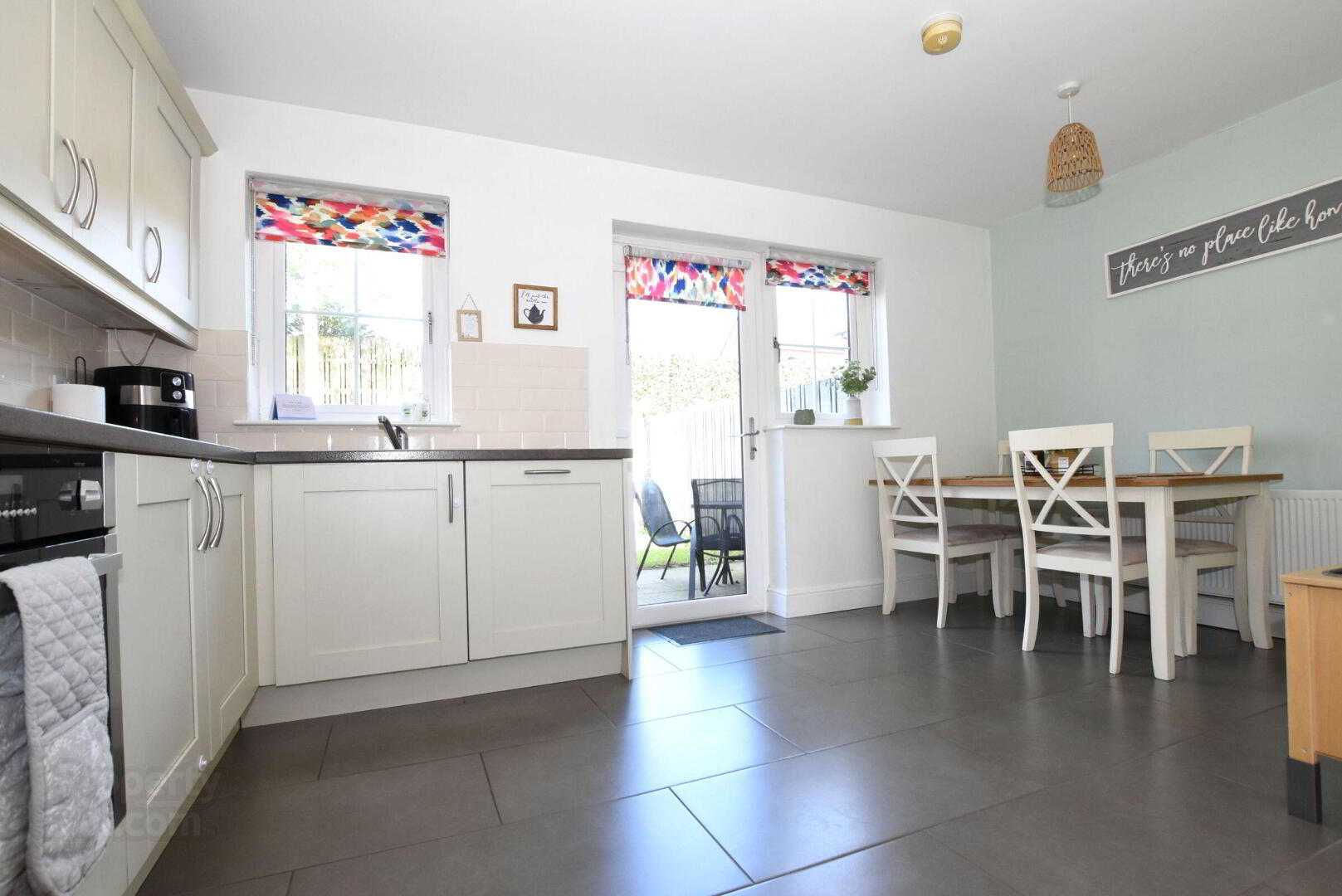 14 Sir Richard Wallace Road 7 of 13