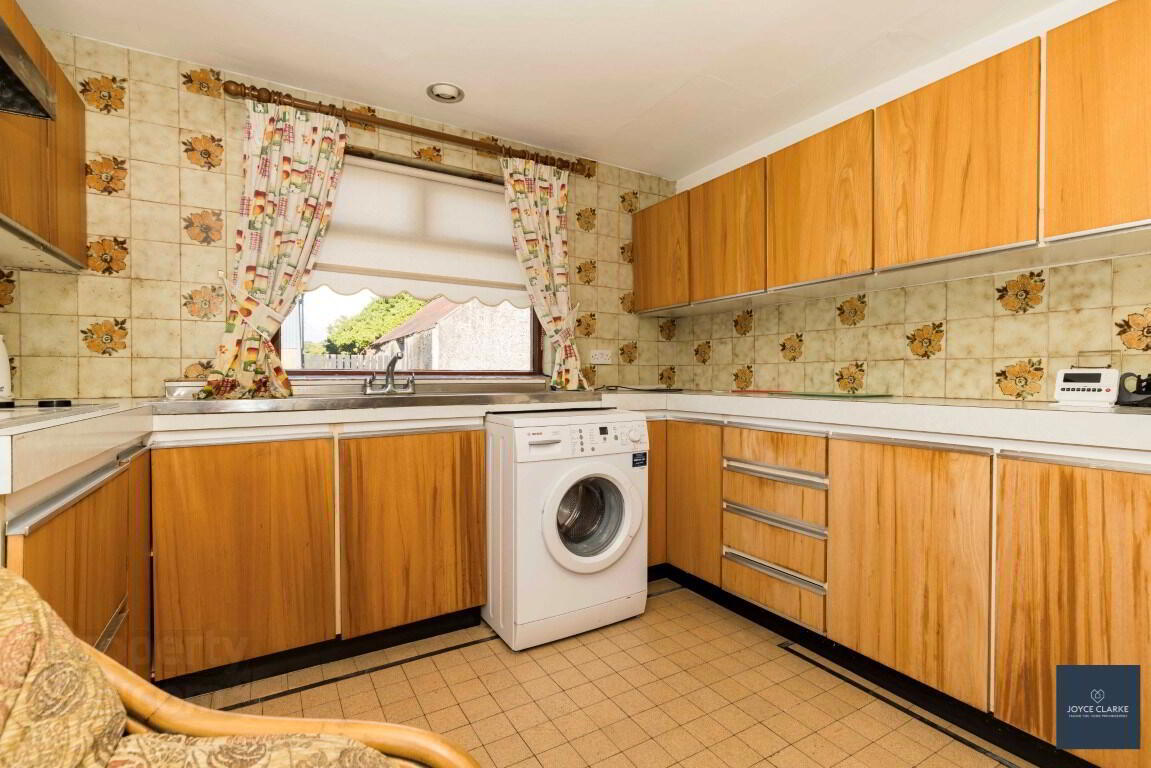 18 Lisburn Road 14 of 40